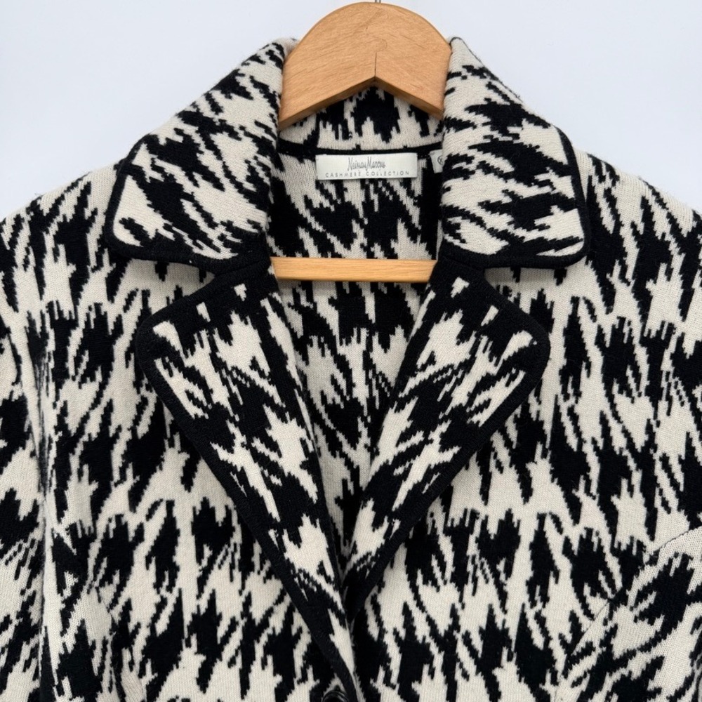 Neiman Marcus Cashmere Collection Button Front Cardigan Abstract Houndstooth XL - Picture 3 of 9